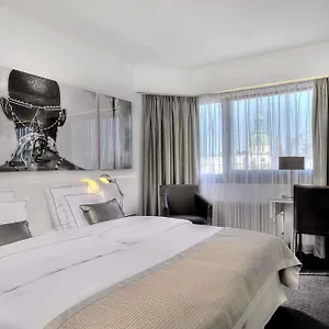 **** Hotel Wyndham Excelsior Germania
